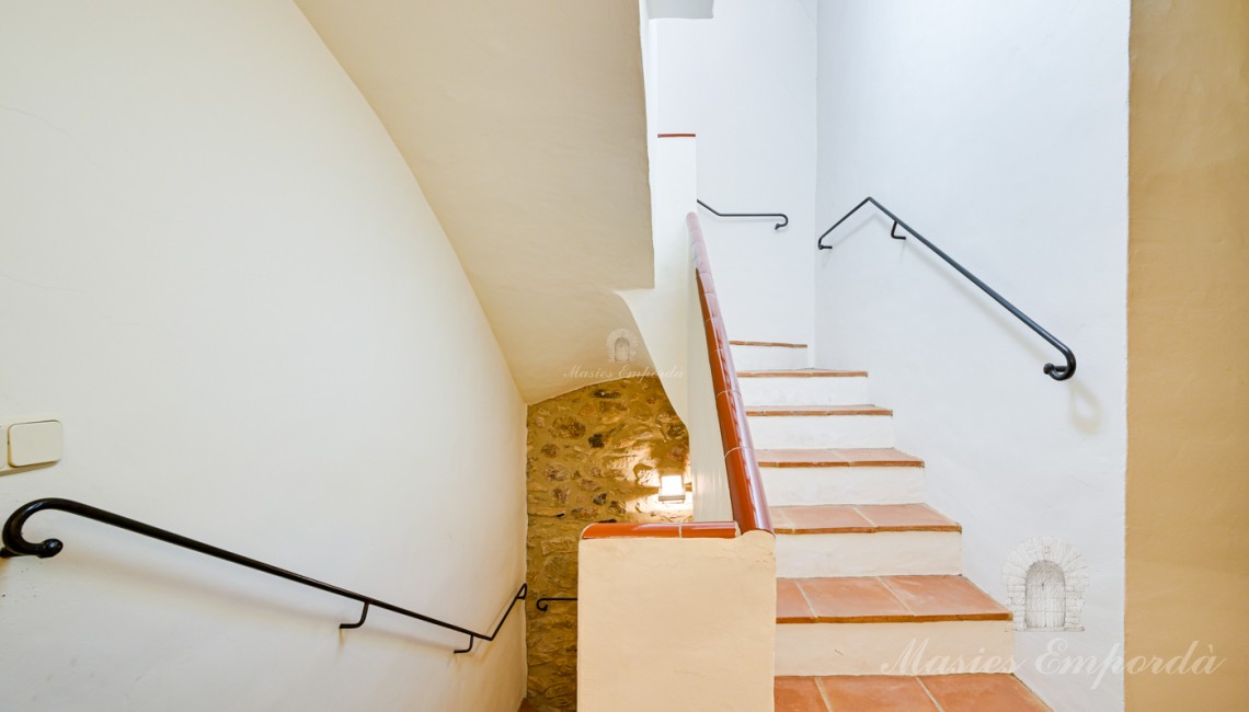 Escalera de acceso a la Buhardilla y terraza