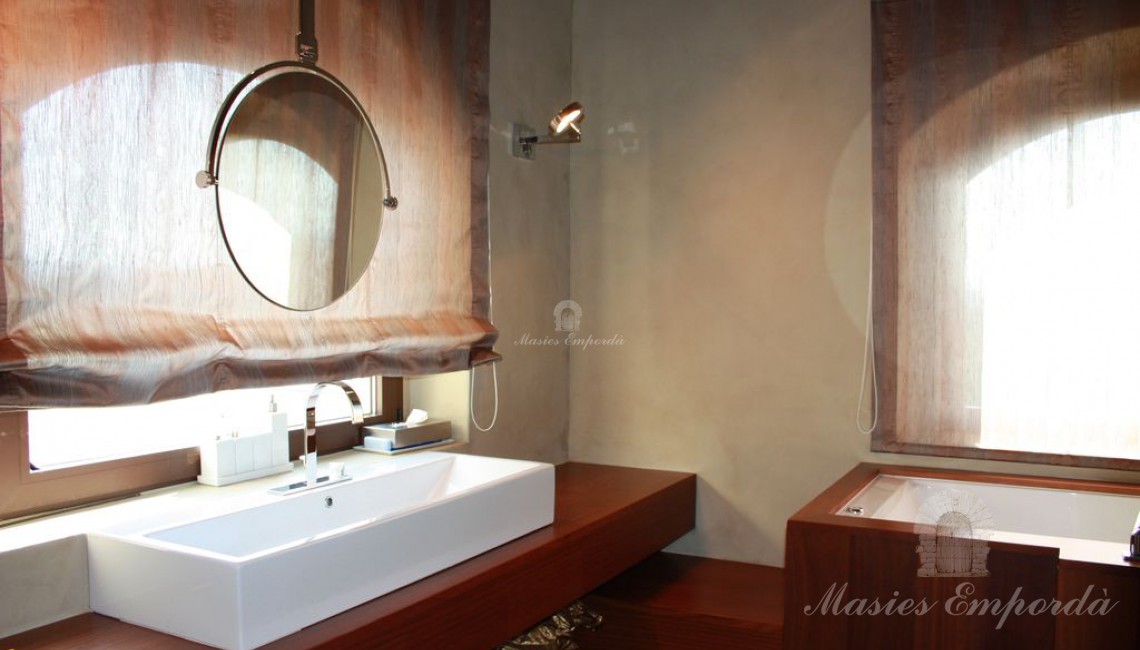 Dertalle del baño de la suite