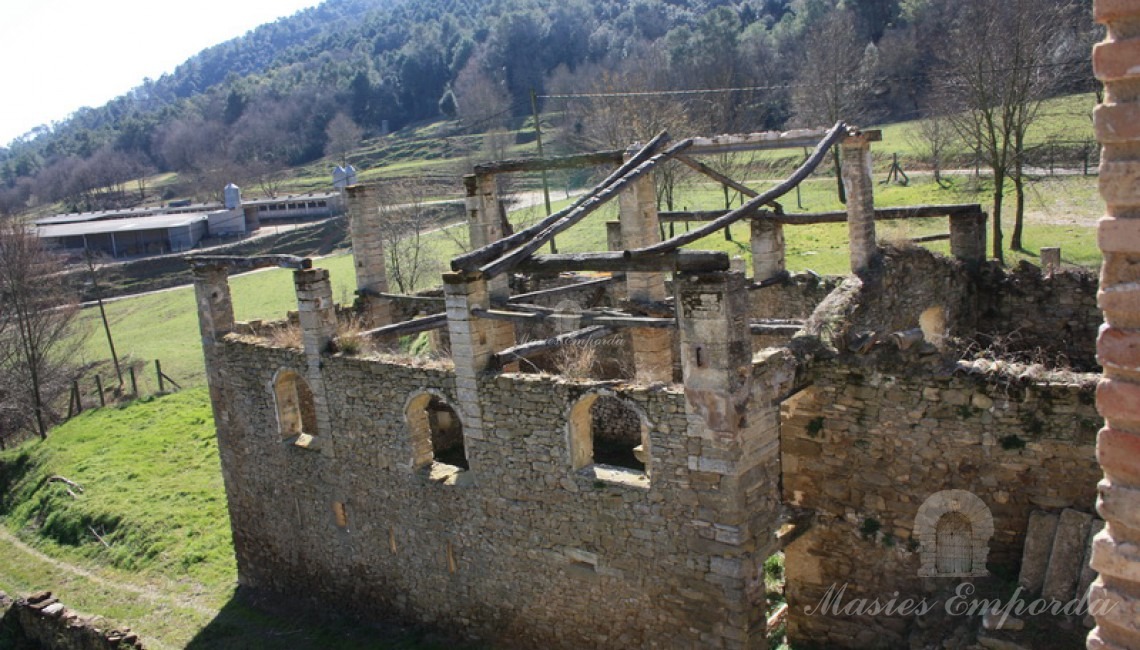 Construcción anexa a la masía 