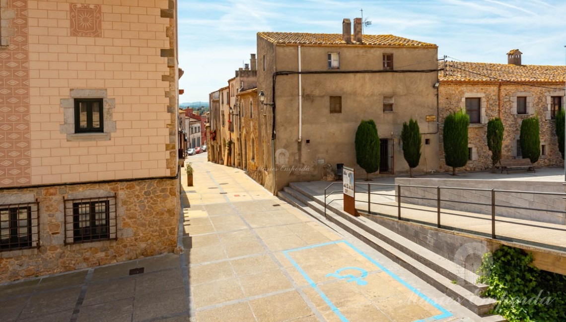 Vistas de la fachada de la casa 