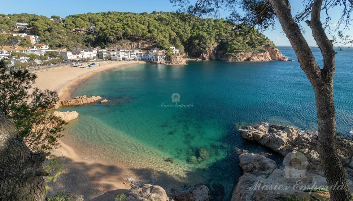 Vistas del mar desde la piscina