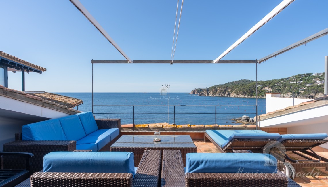 Terraza con vistas al mar Terraza con vistas al mar