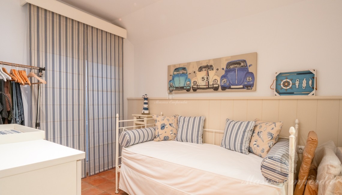 Una habitación Una habitación