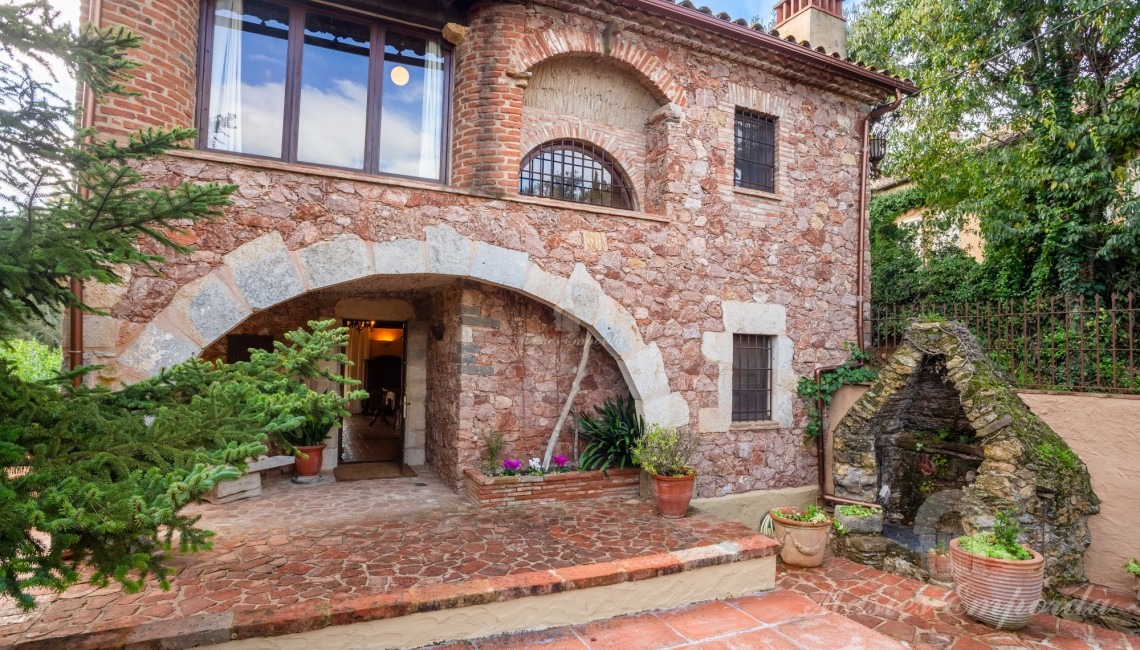 Entrada principal de la casa 