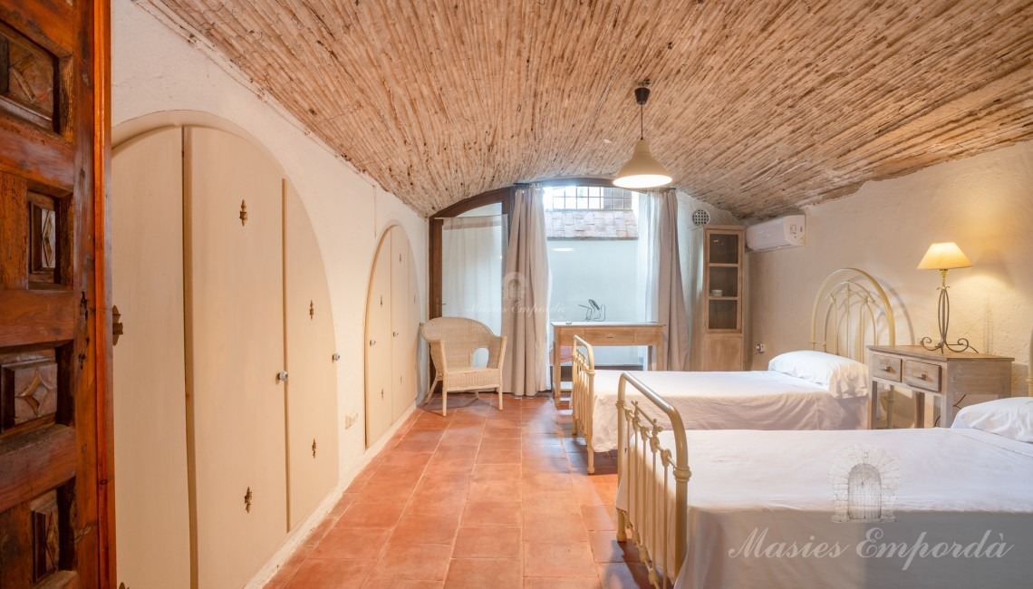 Habitación doble con salida directa al jardín 