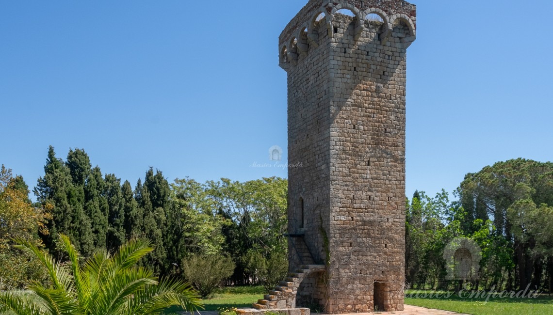 Detalles de la torre