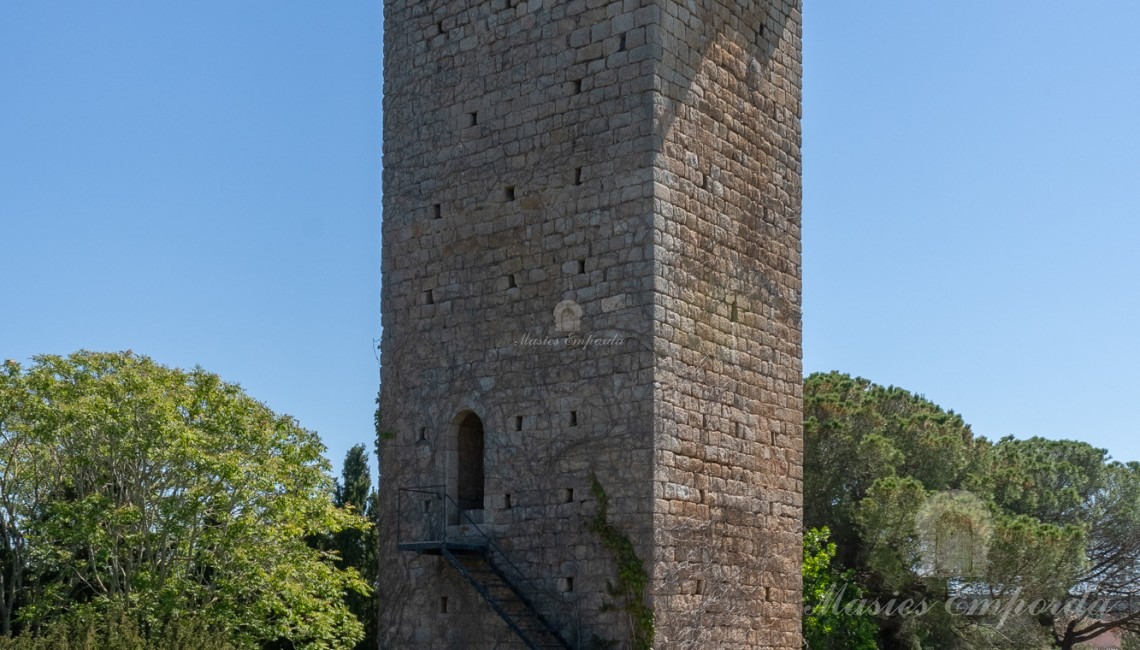 Detalles de la torre