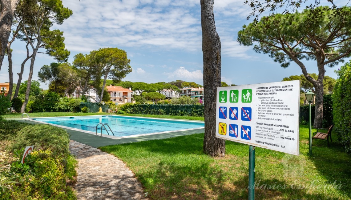 Vistas de la zona de la piscina