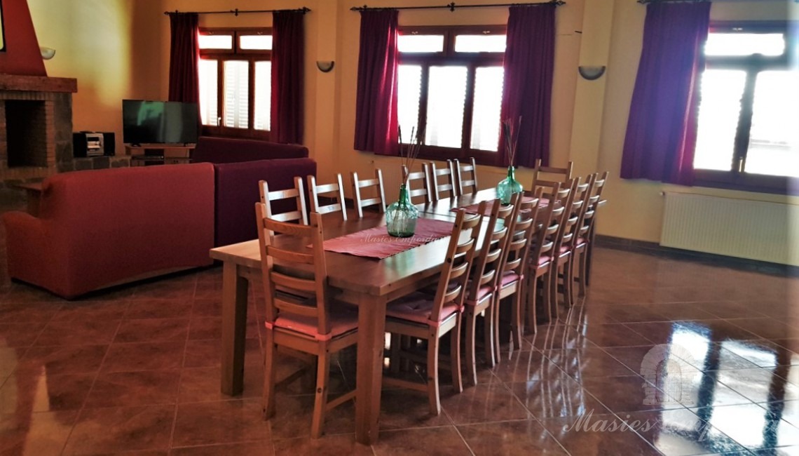 Salón de estar y comendador de la casa 