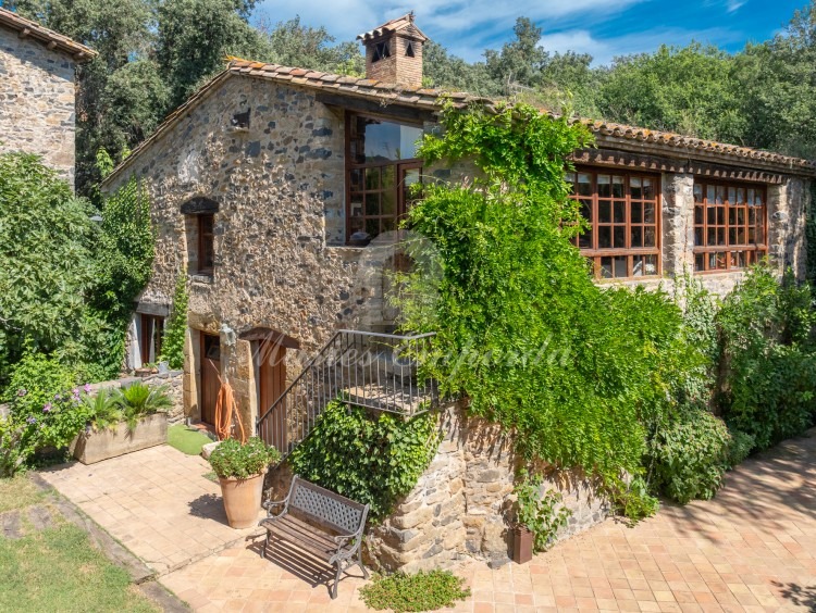 Fachada del anexo a la masía 