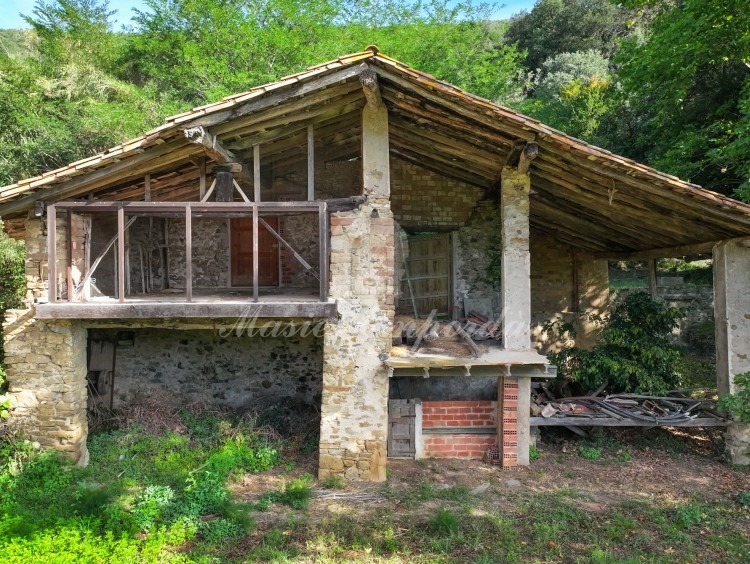 Vistas del pajar de la masía Vistas del pajar de la masía