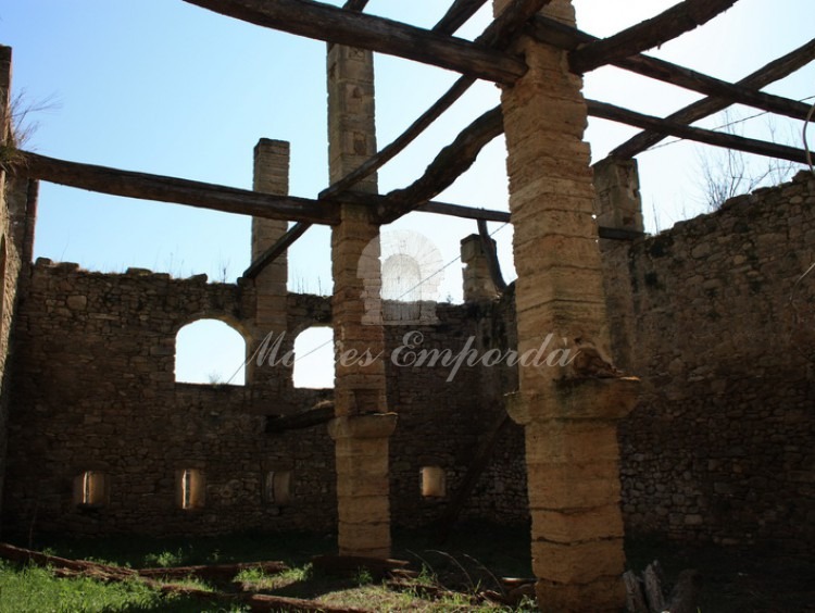 Construcción anexa a la masía 