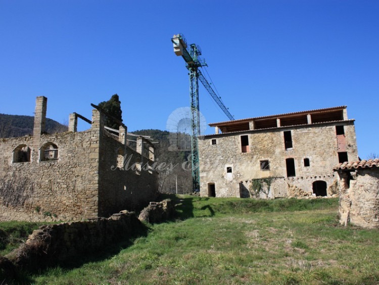 Vista de la fachada de la casa principal